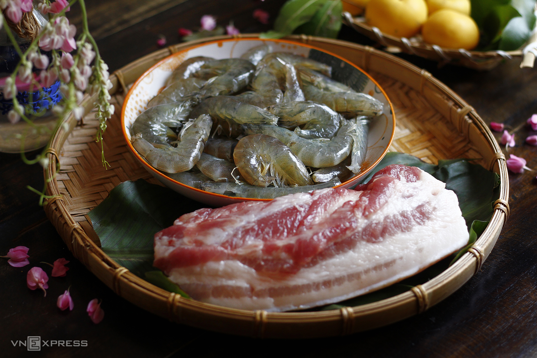 Crevettes roulées aux oignons verts - Tôm Cuốn Hành Lá
